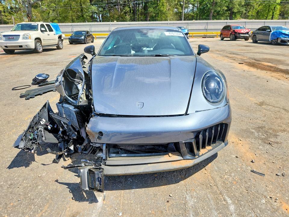2026 Porsche 911 VIN WP0AB2A96TS226866 COPART salvage auction — FRONT END, AL - CERT OF TITLE-SALVAGE TITLE, sold $76,000 on 2026-08-10 (photo 5)