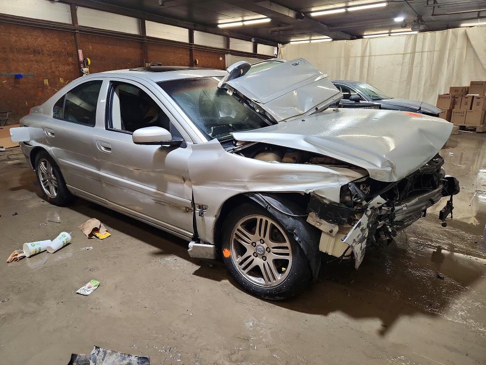 2005 Volvo S60 VIN YV1RS592852478286 COPART salvage auction — ALL OVER, Mo - Salvage Certificate Of Title, sold $175 on 2026-08-13 (photo 4)