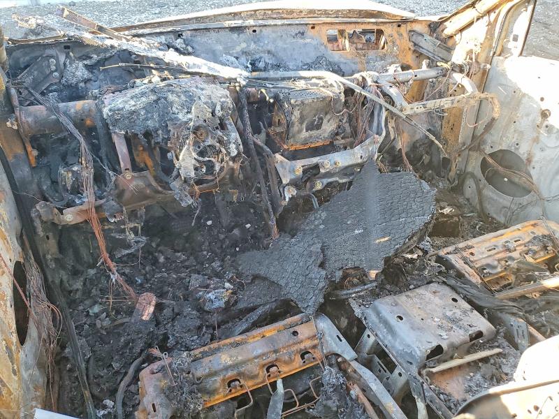 2006 Toyota Sienna VIN 5TDZA23C46S508242 COPART salvage auction — BURN, IL - JUNKING CERT OF A VEHICLE, sold $225 on 2026-07-17 (photo 8)
