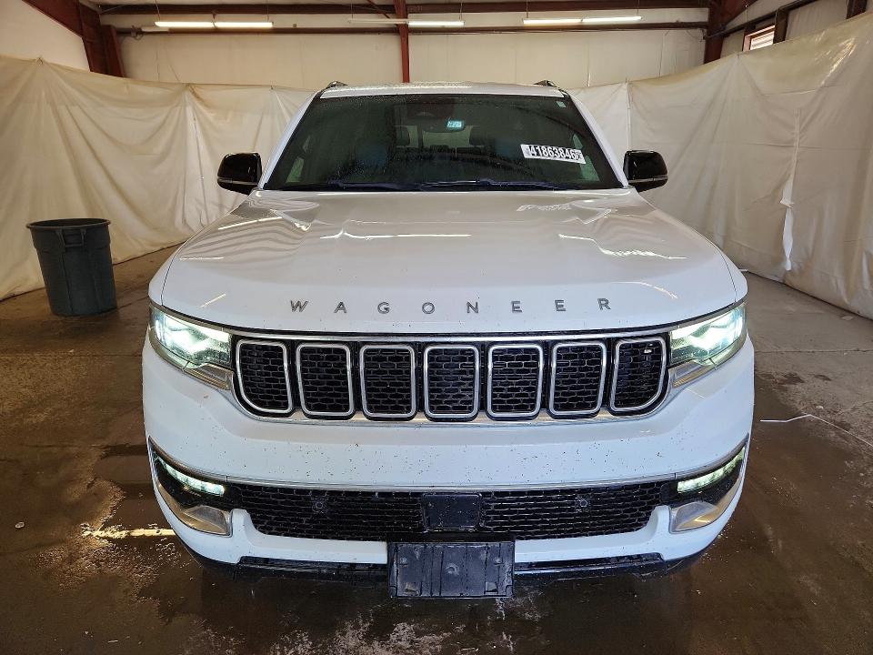 2023 Jeep Grand wagoneer VIN 1C4SJUAP7PS584677 COPART salvage auction — MINOR DENT/SCRATCHES, Tx - Certificate Of Title, sold $30,250 on 2026-07-28 (photo 5)