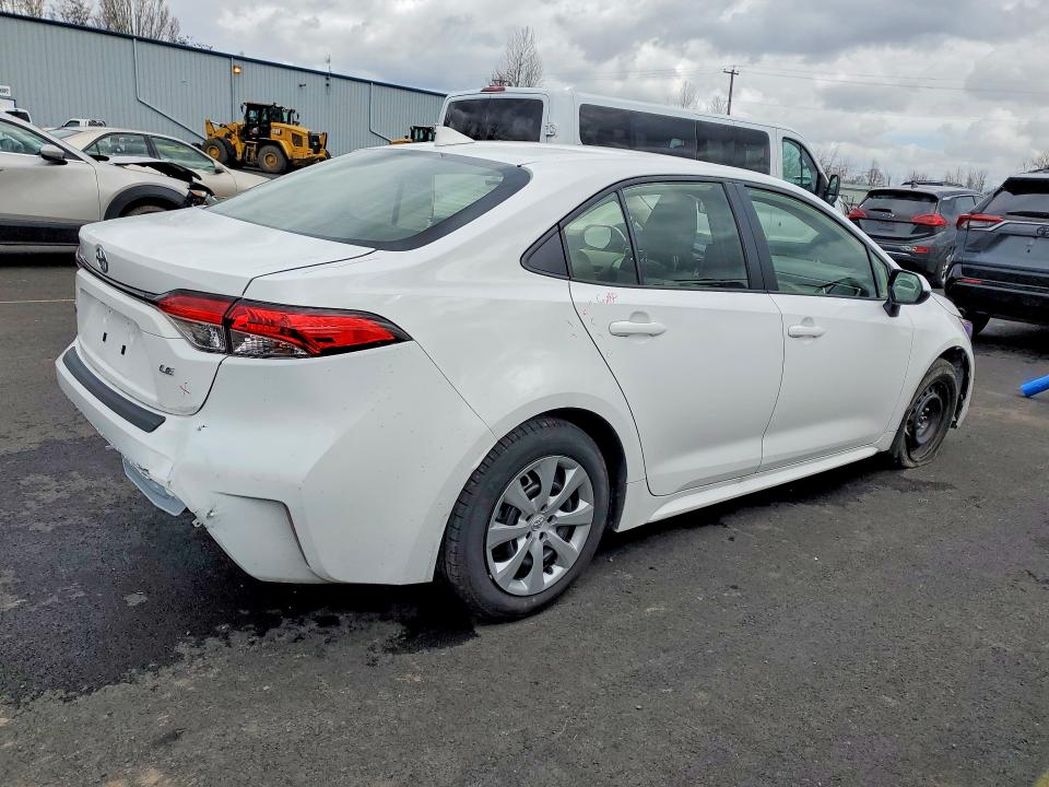 2026 Toyota Corolla VIN JTDB4MEE8T3034781 COPART salvage auction — REAR END, Or - Lien Papers Salvage, sold $5,600 on 2026-07-27 (photo 3)