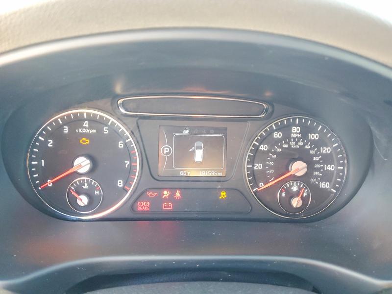2016 Kia Sorento VIN 5XYPHDA11GG030800 COPART salvage auction — MECHANICAL, Ca - Dis/Dlr/Exp Only Clean Title, sold $1,100 on 2026-07-24 (photo 9)