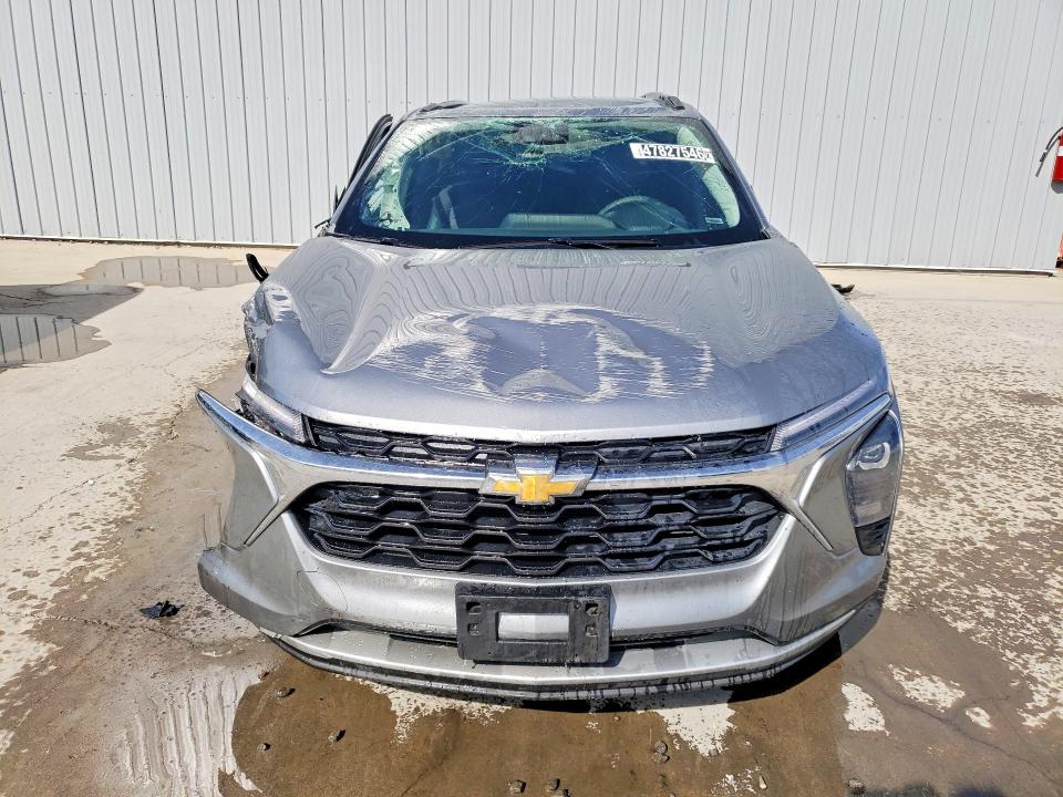 2025 Chevrolet Trax VIN KL77LHEP3SC184231 COPART salvage auction — ROLLOVER, Fl - Certificate Of Destruction, sold $3,550 on 2026-07-30 (photo 5)