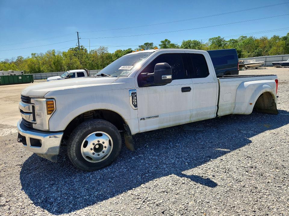 2019 Ford F-350 VIN 1FT8X3CT2KEC44616 COPART salvage auction — UNDERCARRIAGE, Ms - Dealer Only Clean Title, sold $11,700 on 2026-07-29 (photo 1)