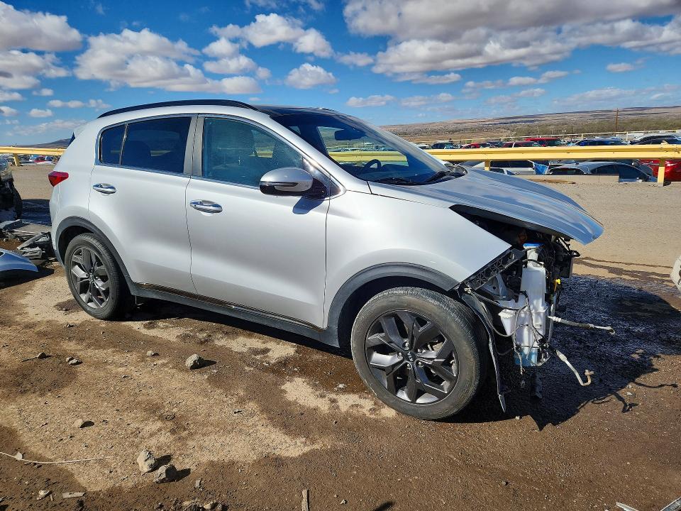 2020 Kia Sportage VIN KNDP63AC8L7650942 COPART salvage auction — FRONT END, NM - CERT OF TITLE-SALVAGE, sold $3,600 on 2026-07-09 (photo 4)