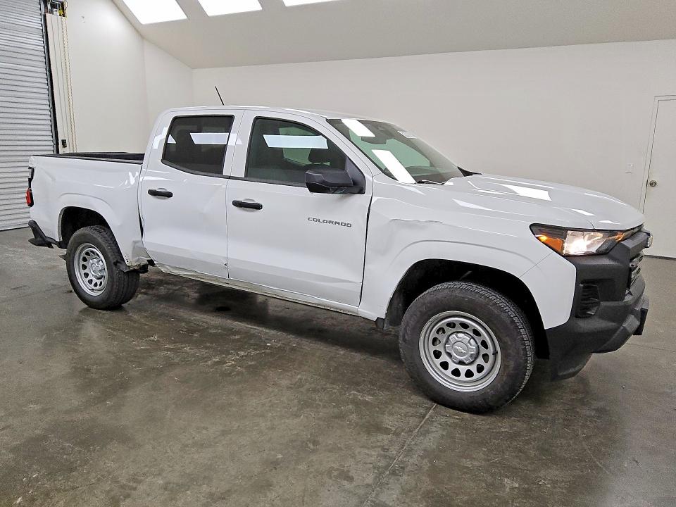 2025 Chevrolet Colorado VIN 1GCPSBEK4S1161916 COPART salvage auction — SIDE, TX - CERTIFICATE OF TITLE, sold $20,250 on 2026-07-09 (photo 4)
