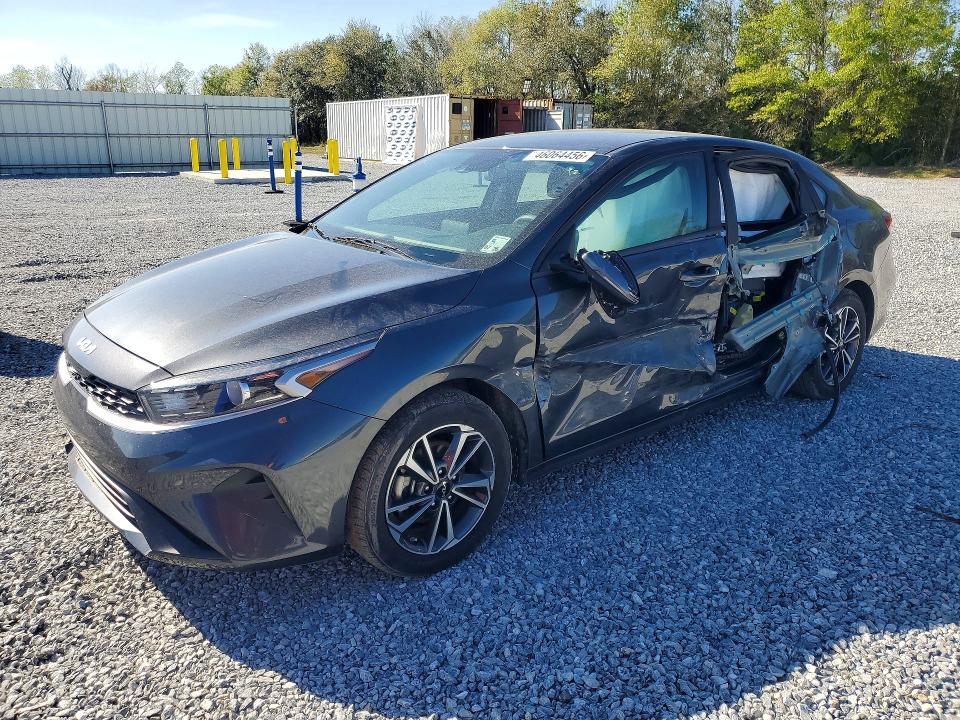 2024 Kia Forte VIN 3KPF24AD3RE802530 COPART salvage auction — SIDE, Id - Salvage Certificate Of Title, sold $3,850 on 2026-07-20 (photo 1)