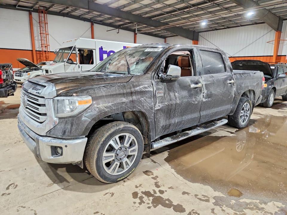 2019 Toyota Tundra VIN 5TFAY5F18KX788773 COPART salvage auction — SIDE, AB, sold $12,400 on 2026-07-14 (photo 1)