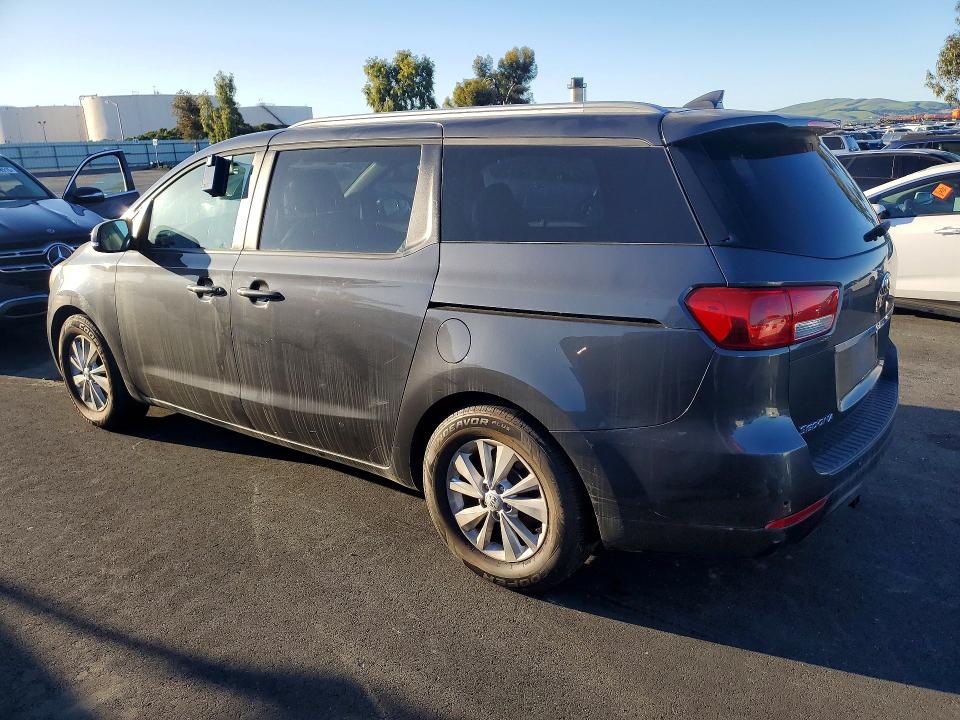2017 Kia SEDONA VIN KNDMB5C1XH6244163 COPART salvage auction — MINOR DENT/SCRATCHES, Salvage Title, sold $1,150 on 2026-07-27 (photo 2)
