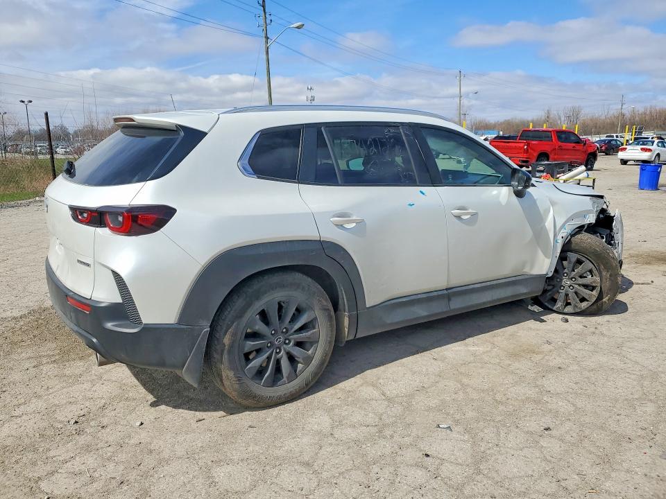 2025 Mazda Cx-50 VIN 7MMVABBM2SN374212 COPART salvage auction — FRONT END, IN - CERT OF TITLE-SALVAGE TITLE, sold $1,500 on 2026-07-28 (photo 3)
