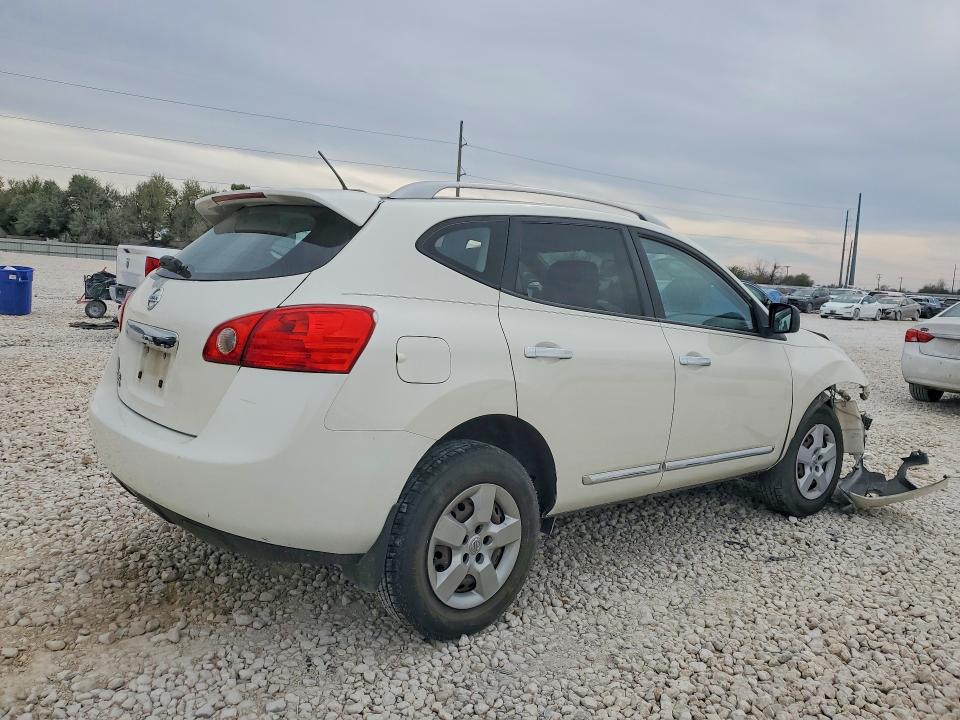 2014 Nissan Rogue VIN JN8AS5MT4EW624845 COPART salvage auction — FRONT END, Il - Salvage Certificate, sold $300 on 2026-07-30 (photo 3)