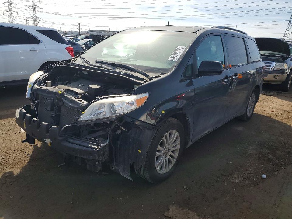 2016 Toyota Sienna VIN 5TDYK3DC6GS721319 COPART salvage auction — FRONT END, Il - Salvage Certificate, sold $3,500 on 2026-07-21 (photo 1)