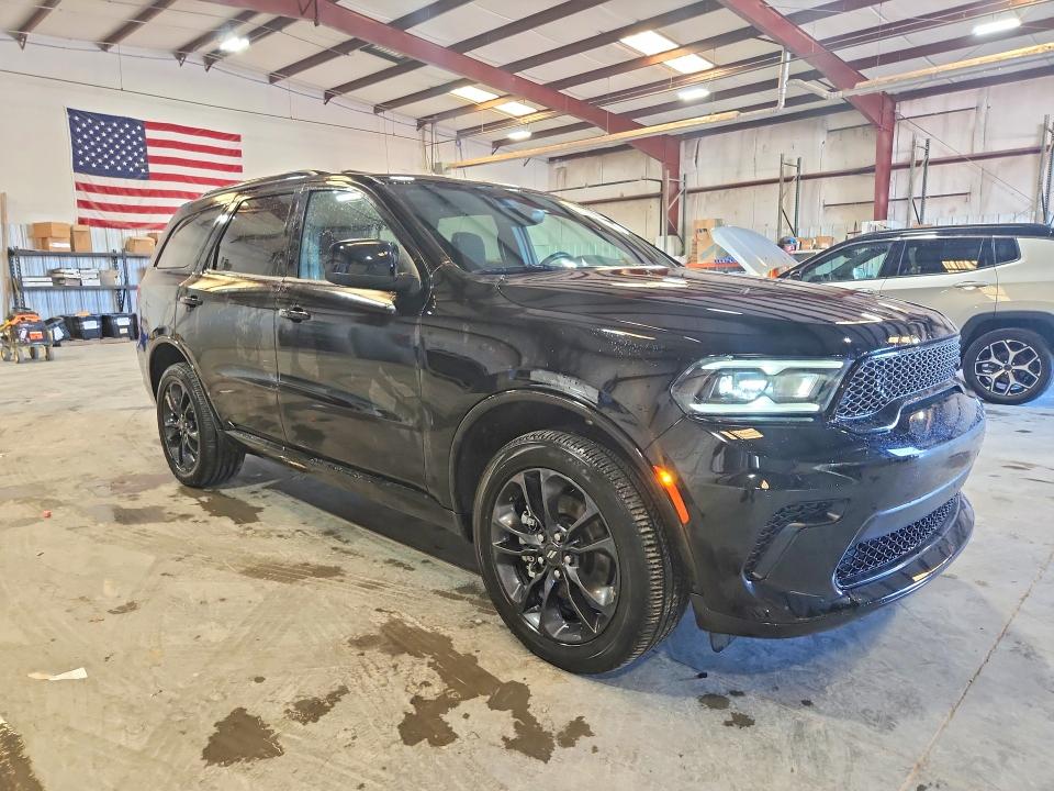 2024 Dodge Durango VIN 1C4RDJAG6RC139073 COPART salvage auction — MINOR DENT/SCRATCHES, WV - CERTIFICATE OF TITLE, sold $23,500 on 2026-07-07 (photo 4)