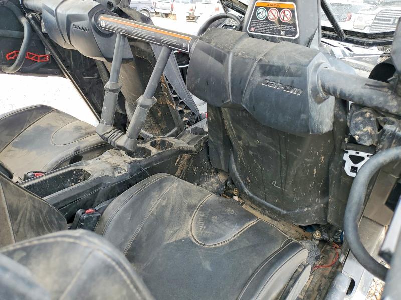 2022 Can-am/ brp Maverick VIN 3JBVMAY49NE002757 COPART salvage auction — REAR END, Salvage Title, sold $11,000 on 2026-08-26 (photo 6)