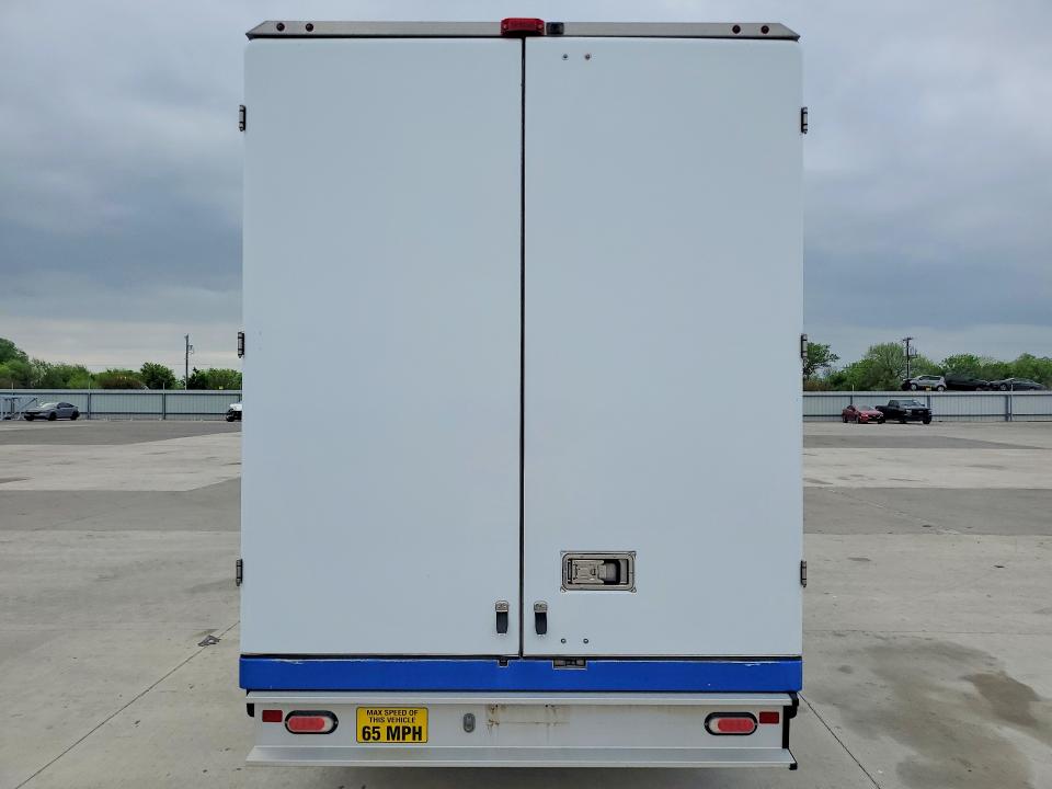 2022 Ford Transit VIN 1FDBW5Z89NKA01720 COPART salvage auction — NORMAL WEAR, TX - CERTIFICATE OF TITLE, sold $17,000 on 2026-07-30 (photo 6)