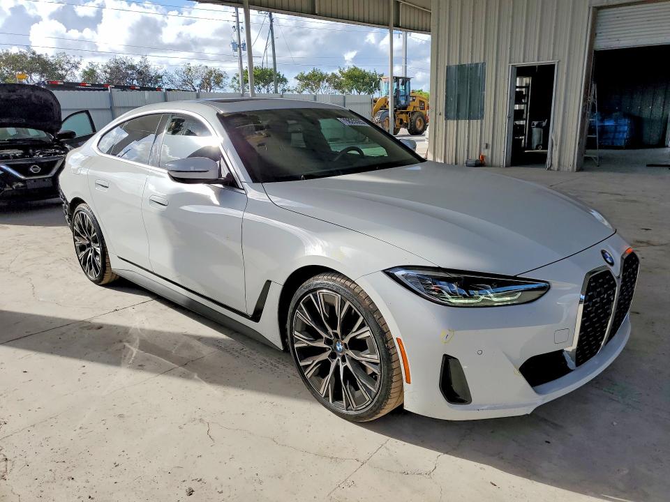 2024 BMW 4er VIN WBA63AV0XRFT63087 COPART salvage auction — REAR END, Fl - Cert Of Title Slvg Rebuildable, sold $16,900 on 2026-08-12 (photo 4)