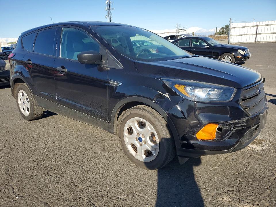 2019 Ford Escape VIN 1FMCU0F70KUB63065 COPART salvage auction — REAR END, Ca - Dis/Dlr/Exp Only Clean Title, sold $1,450 on 2026-07-09 (photo 4)