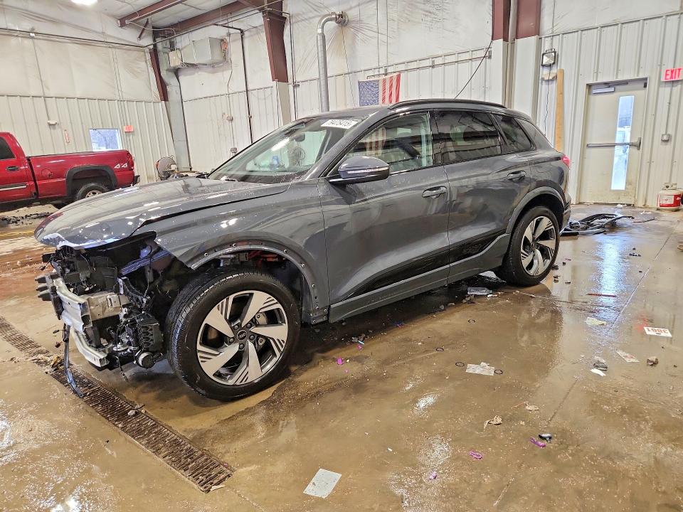 2025 Audi Q6 VIN WA114BGFXSA044514 COPART salvage auction — FRONT END, Salvage Title, sold $10,000 on 2026-07-27 (photo 1)