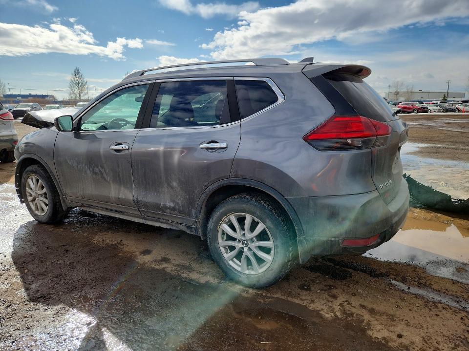 2017 Nissan Rogue VIN 5N1AT2MV4HC779891 COPART salvage auction — FRONT END, Salvage Title, sold $200 on 2026-07-21 (photo 2)