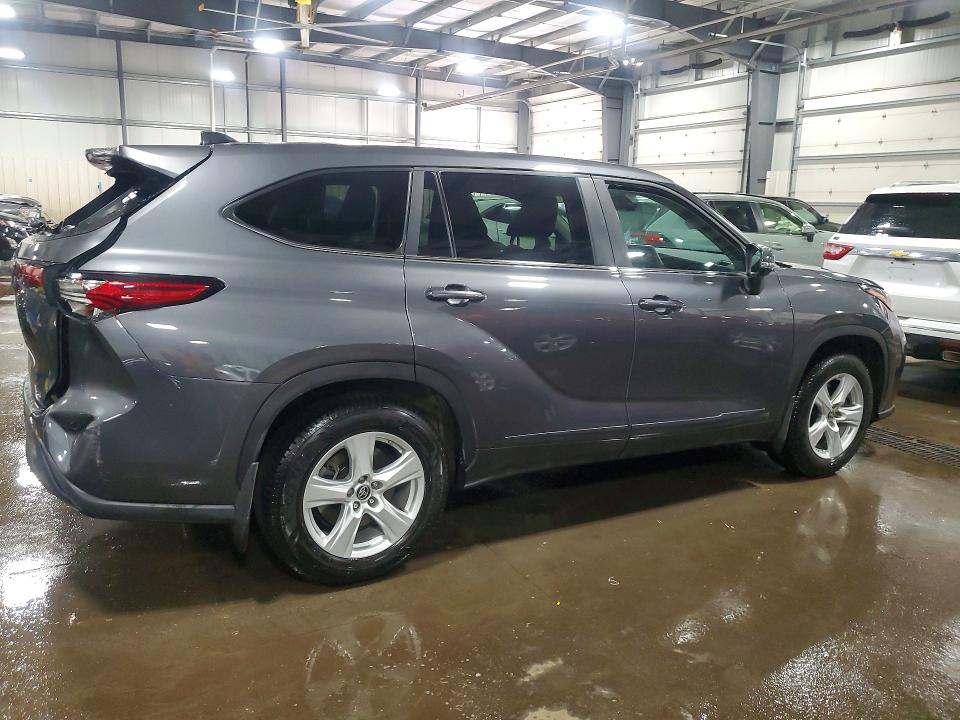 2023 Toyota Highlander VIN 5TDKDRAH8PS502915 COPART salvage auction — REAR END, Mn - Cert Of Title-Salvage, sold $12,600 on 2026-07-02 (photo 3)