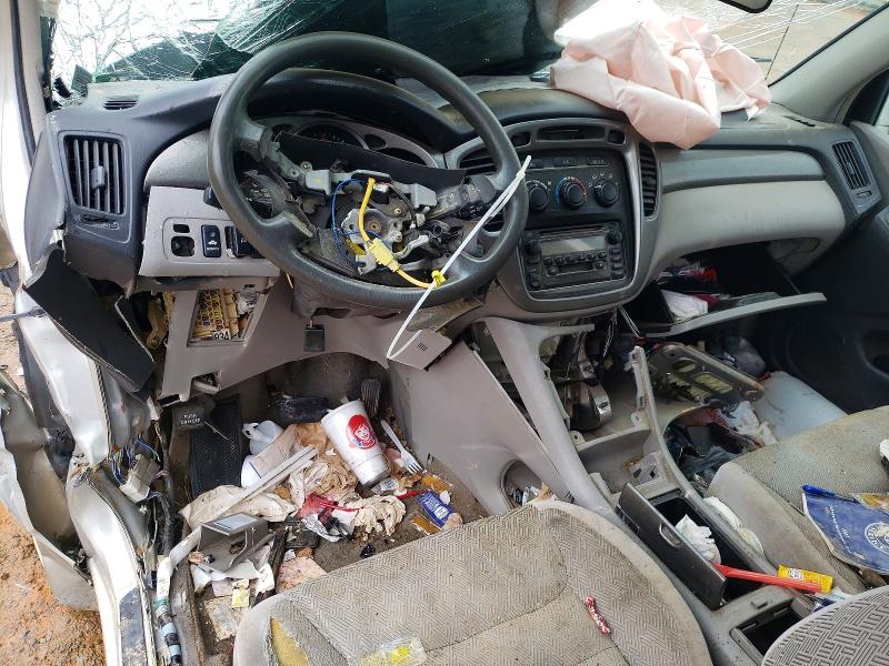2003 Toyota Highlander VIN JTEHF21A730119796 COPART salvage auction — ALL OVER, Va - Cert Of Title - Salvage, sold $300 on 2026-07-31 (photo 8)