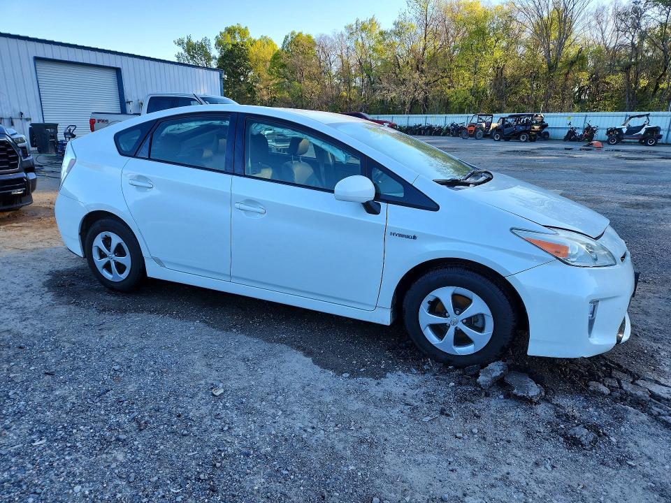2014 Toyota Prius VIN JTDKN3DU6E1752621 COPART salvage auction — FRONT END, Tx - Certificate Of Title, sold $3,000 on 2026-07-09 (photo 4)