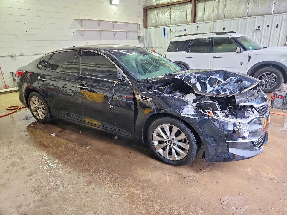 2018 Kia Optima VIN 5XXGU4L32JG195549 COPART salvage auction — FRONT END, Il - Salvage Certificate, sold $975 on 2026-07-10 (photo 4)