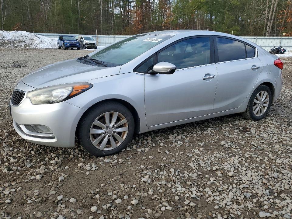2014 Kia Forte VIN KNAFX4A8XE5049019 COPART salvage auction — MECHANICAL, Salvage Title, sold $100 on 2026-07-30 (photo 1)