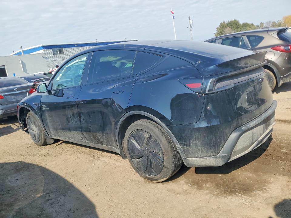 2026 Tesla Model y VIN XP7YGDEE6TB713404 COPART salvage auction — FRONT END, Salvage Title, sold $16,800 on 2026-07-21 (photo 2)