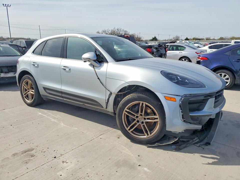 2023 Porsche Macan VIN WP1AA2A57PLB03902 COPART salvage auction — FRONT END, Salvage Title, sold $17,700 on 2026-08-27 (photo 4)