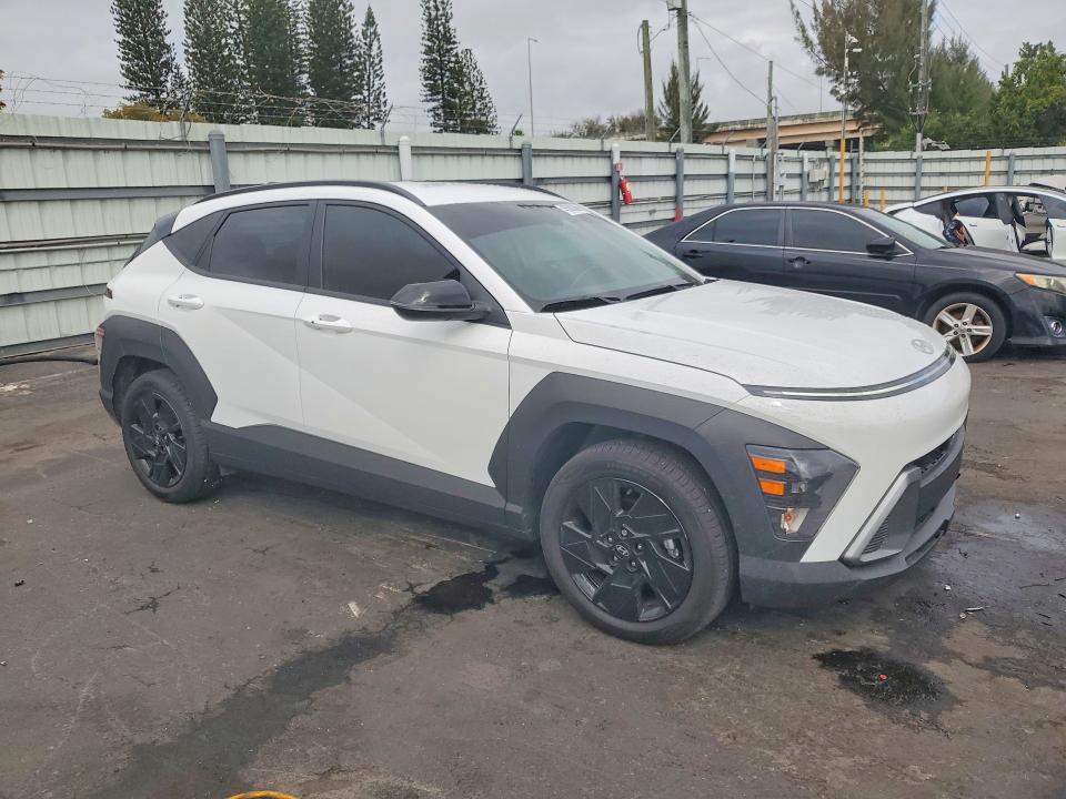 2026 Hyundai Kona VIN KM8HF3AB6TU357405 COPART salvage auction — SIDE, Fl - Cert Of Title Slvg Rebuildable, sold $10,100 on 2026-07-06 (photo 4)