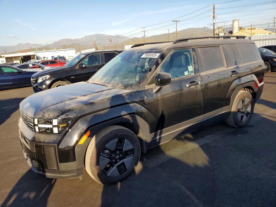 2025 Hyundai Santa fe VIN 5NMP24G18SH027450 COPART salvage auction — SIDE, Salvage Title, sold $8,100 on 2026-07-27 (photo 1)