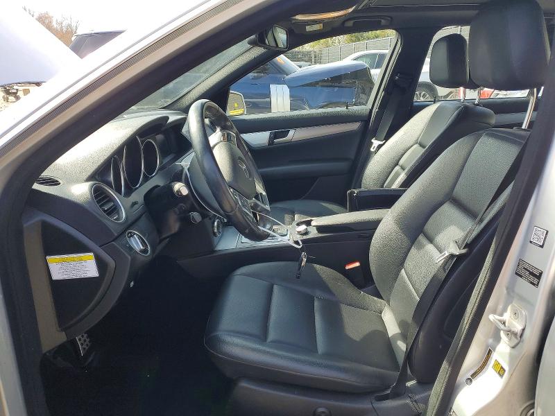 2014 Mercedes-benz C-klasse VIN WDDGF8AB8ER324849 COPART salvage auction — FRONT END, Md - Cert Of Salvage > 75% Damage, sold $275 on 2026-08-11 (photo 7)