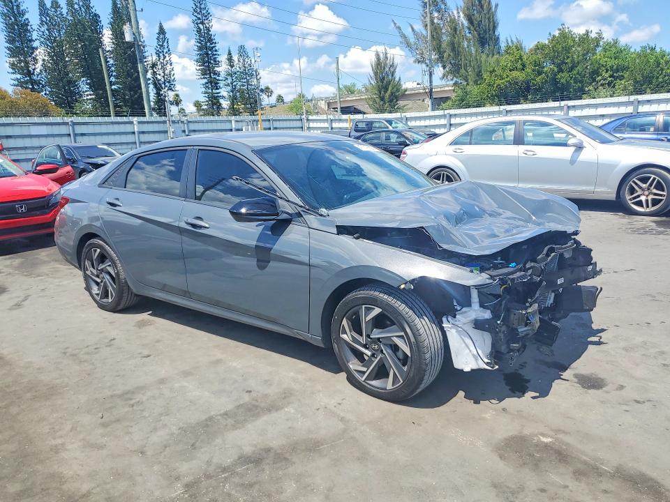 2025 Hyundai Elantra VIN KMHLM4DG9SU998365 COPART salvage auction — FRONT END, Fl - Certificate Of Destruction, sold $5,200 on 2026-07-29 (photo 4)