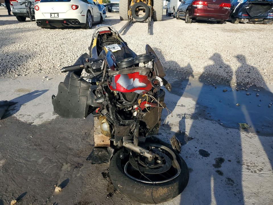 1998 BMW K 1200 VIN WB10554A3WZA50641 COPART salvage auction — FRONT END, Fl - Cert Of Title Slvg Rebuildable, sold $10 on 2026-07-02 (photo 2)
