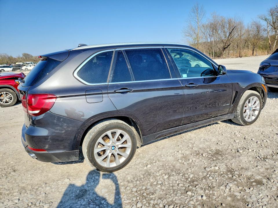 2014 BMW X5 VIN 5UXKR0C57E0H20541 COPART salvage auction — MINOR DENT/SCRATCHES, Nj - Certificate Of Title, sold $3,650 on 2026-07-13 (photo 3)
