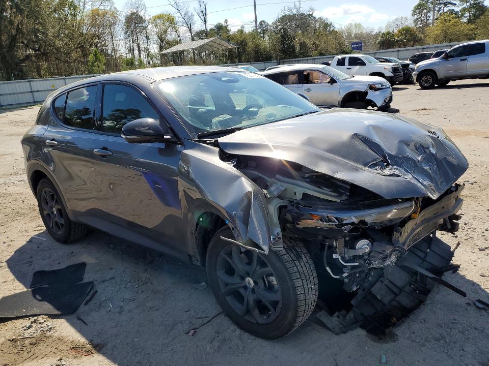 2024 Dodge Hornet VIN ZACNDFAN0R3A35658 COPART salvage auction — FRONT END, Salvage Title, sold $1,050 on 2026-07-27 (photo 4)