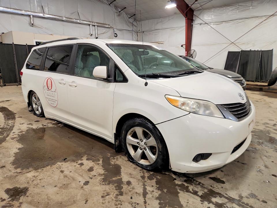 2011 Toyota Sienna VIN 5TDKK3DC6BS040169 COPART salvage auction — REAR END, Fl - Certificate Of Title, sold $2,450 on 2026-07-27 (photo 4)