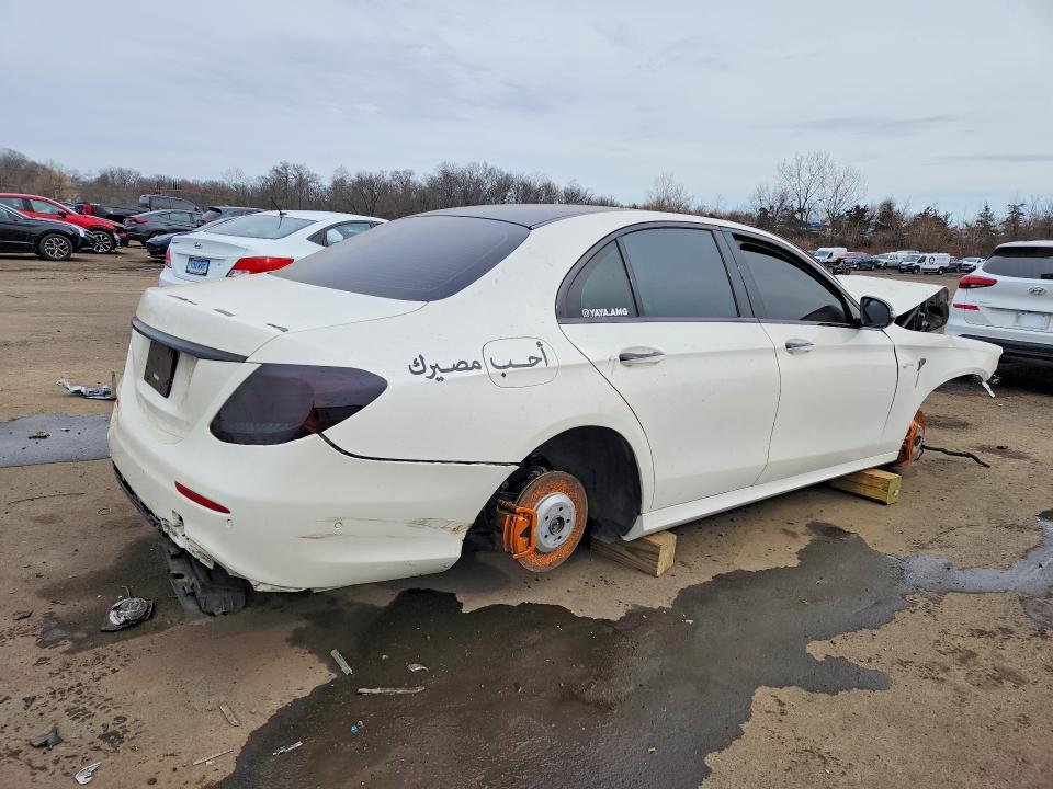 2019 Mercedes-benz E-klasse VIN WDDZF6BB9KA564398 COPART salvage auction — FRONT END, Salvage Title, sold $475 on 2026-07-21 (photo 3)