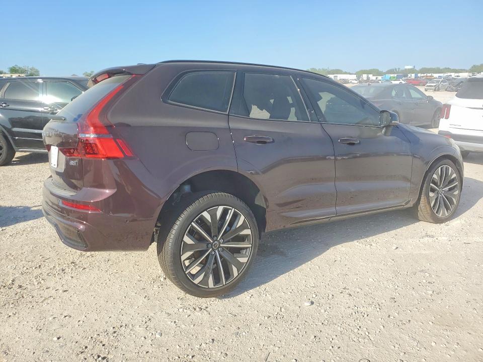 2026 Volvo Xc60 VIN YV4M12RM1T1408616 COPART salvage auction — ALL OVER, Tx - Salvage Vehicle Title, sold $19,500 on 2026-07-09 (photo 3)