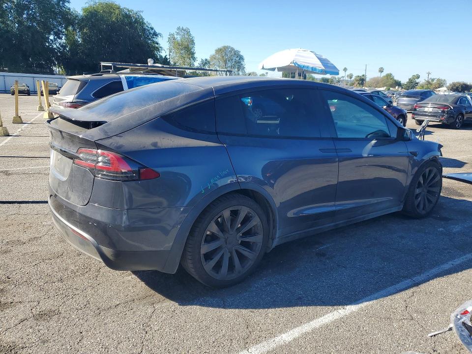 2022 Tesla Model x VIN 7SAXCBE51NF329551 COPART salvage auction — FRONT END, Ca - Salvage Certificate, sold $12,700 on 2026-07-31 (photo 3)