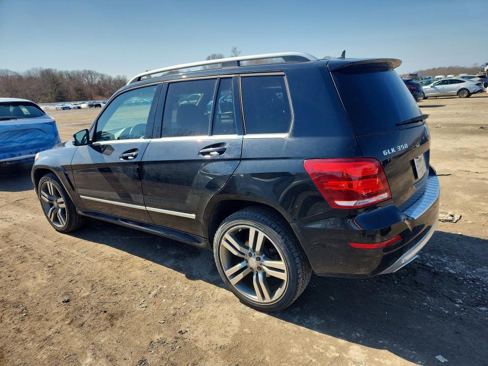 2013 Mercedes-benz VIN WDCGG8JB8DF984911 COPART salvage auction — FRONT END, Salvage Title, sold $2,600 on 2026-08-19 (photo 2)