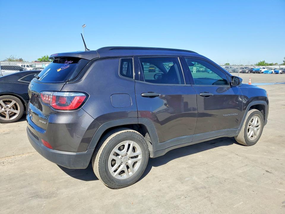 2017 Jeep Compass VIN 3C4NJCAB4HT661288 COPART salvage auction — MINOR DENT/SCRATCHES, Wv - Certificate Of Title, sold $4,600 on 2026-07-02 (photo 3)