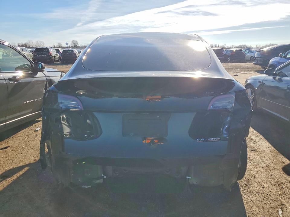2022 Tesla Model y VIN 7SAYGDEF1NF326906 COPART salvage auction — REAR END, Il - Salvage Certificate, sold $12,800 on 2026-07-21 (photo 6)
