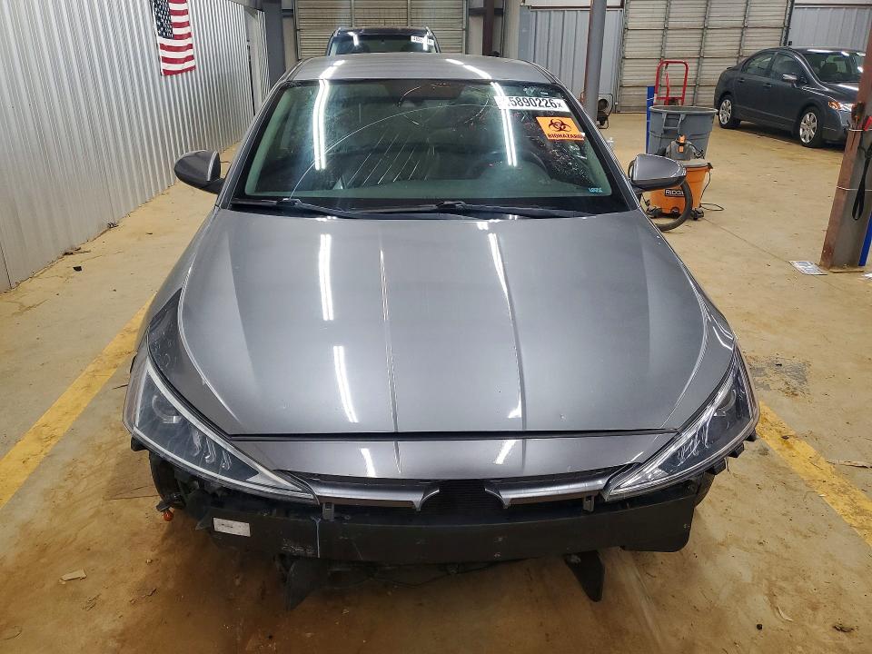 2019 Hyundai Elantra VIN 5NPD84LF0KH470777 COPART salvage auction — FRONT END, Nc - Dealer Only Clean Title (P), sold $2,400 on 2026-07-21 (photo 5)