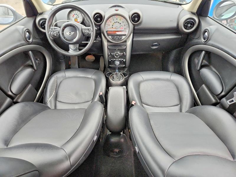 2012 Mini Cooper VIN WMWZB3C5XCWM03007 COPART salvage auction — MINOR DENT/SCRATCHES, Md - Parts Only-No Title Letter, sold $375 on 2026-08-11 (photo 8)