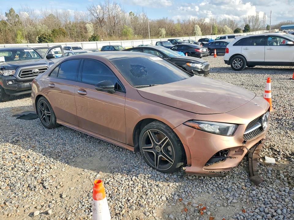2022 Mercedes-benz A-klasse VIN W1K3G4EB2NJ363269 COPART salvage auction — FRONT END, Tn - Salvage Certificate, sold $3,050 on 2026-07-28 (photo 4)