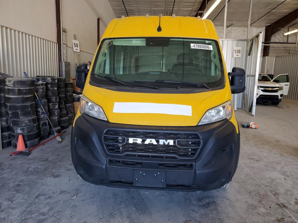 2023 Ram Promaster 2500 VIN 3C6LRVCGXPE563641 COPART salvage auction — REAR END, Nc - Dealer Only Salvage Title, sold $8,700 on 2026-07-29 (photo 5)