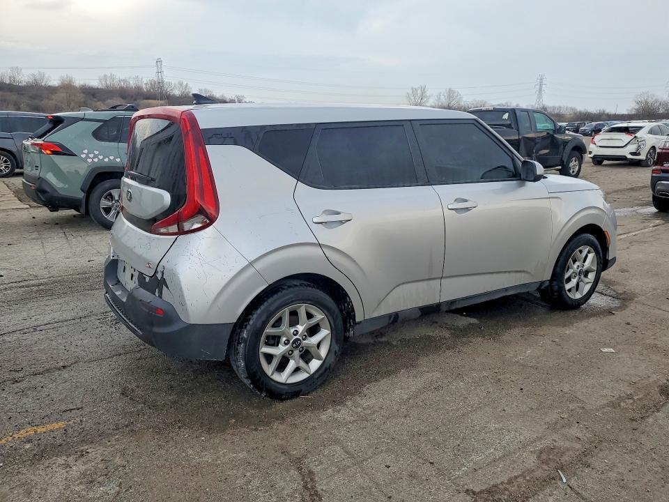 2021 Kia Soul VIN KNDJ23AU2M7772885 COPART salvage auction — REAR END, Il - Salvage Certificate, sold $2,450 on 2026-07-10 (photo 3)