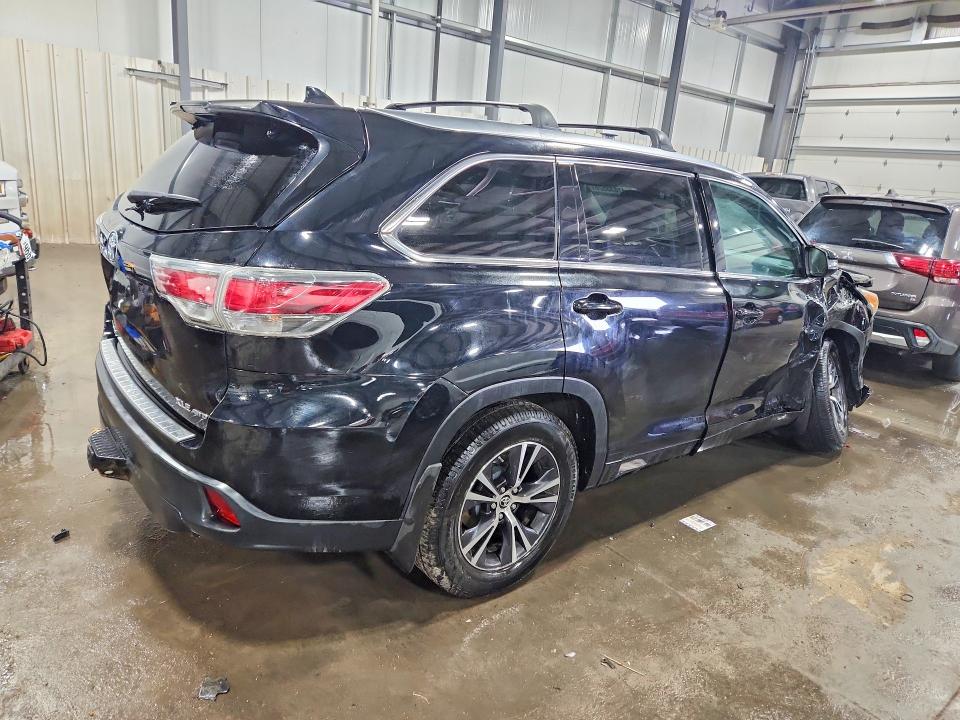 2016 Toyota Highlander VIN 5TDJKRFH1GS266120 COPART salvage auction — FRONT END, Mn - Cert Of Title-Salvage, sold $6,000 on 2026-07-16 (photo 3)